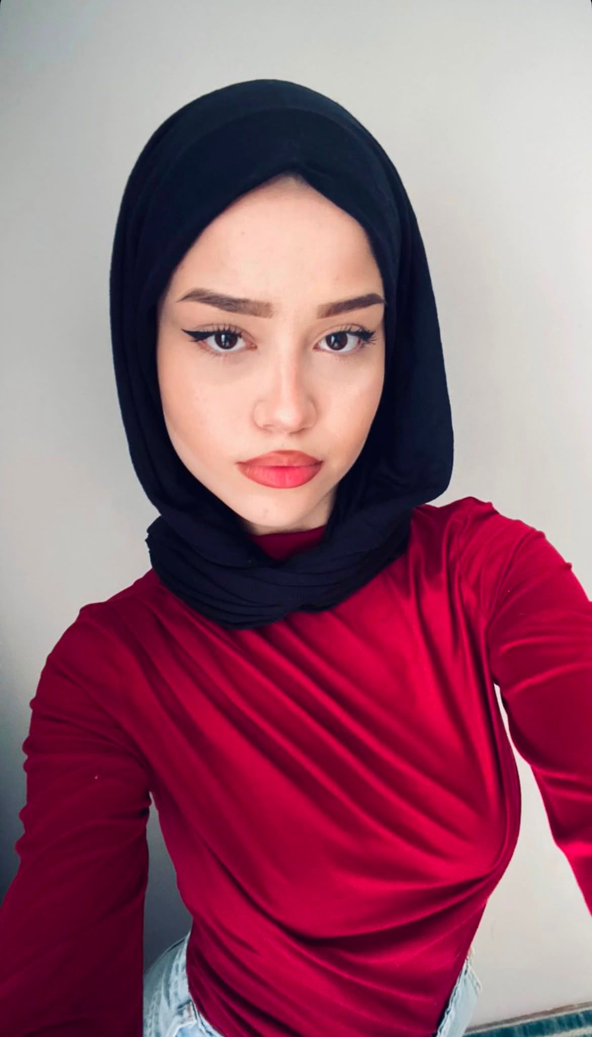 Madenli Pozitif Partner Bayan Escort Alya