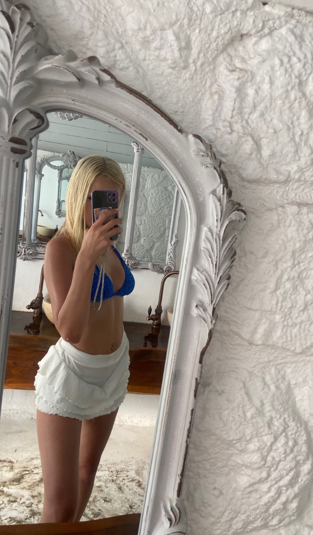 Üçgüllük İleri Görüşlü Kadın Bayan Escort Hülya